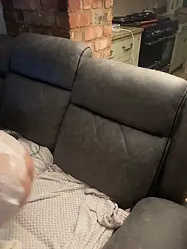 BellaGreenxo - Grind on pillow (5 min)