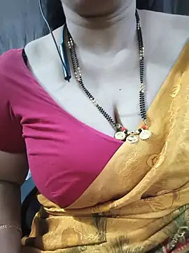Bhuvana_555 - Boobs on honey