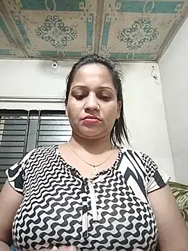 Payel_50 - 5 minute fingering show