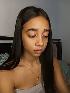 Zoe_Sweett18 - Naked+ finger in the ass