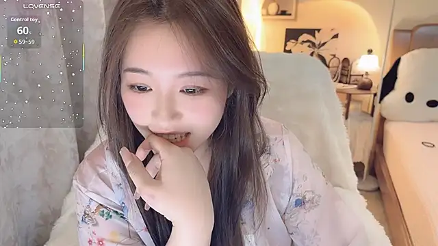 Liuyifei2005 - 后入视角蹭鸡鸡
