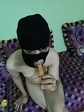 Amira_vs_amir - زبك بطيزي
