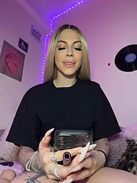 DollyRuby - Toy control
