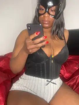Rivalivaaaa - Bigger tits