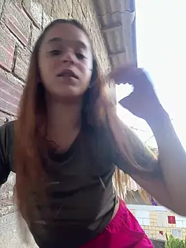 Badgirlgigi - Brincando com Vibrador 3min