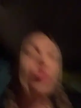FrancescaNappi - SPUTA SULLE TETTE ( SPIT ON BOOBS)