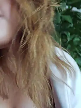 Amanita_25 - Plug my ass