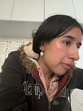 LilyRossi_ - Show pussy