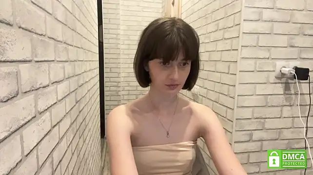 Milisooona - Squeeze my boobs 🤭