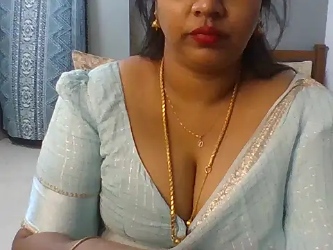 Tamil_hot_Meenu