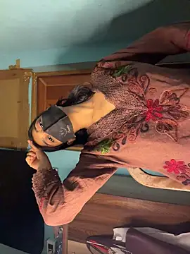 Riya_35_sexy - Full nude goal complete karo fir