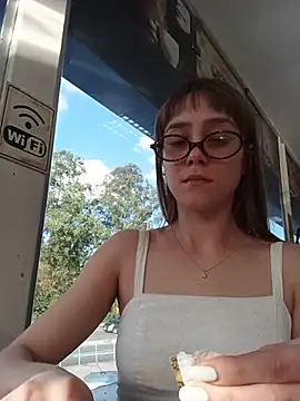 Atena_demeter - EXIBICIONISMO NO MEIO DA RUA/exhibitioni