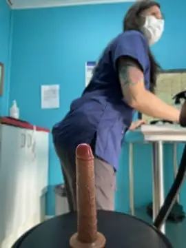 Reinacatchile - Dos dedos en el ano✌️💦