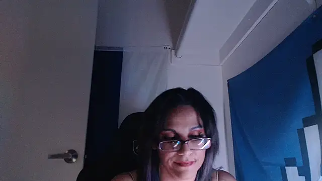 MamaB88 - Get Mami naked
