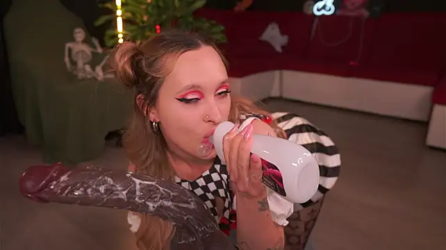 Karolineneuer_ - creamy blowjob🤤🍦