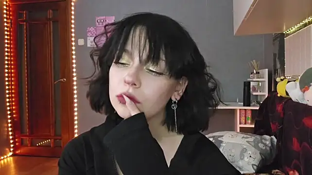 YunLettinga - cute face ^^