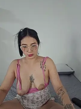 Ashley_Evanss22 - NAKED +TWERKING