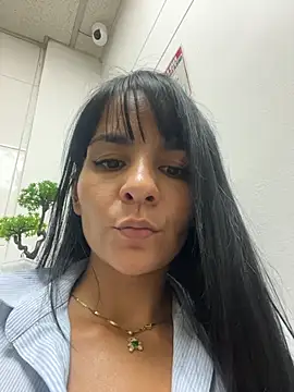 LuxeBrunetteXXX - MAKE ME TAKE SEXY SHOWER