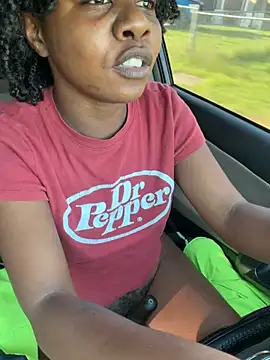 Ebony_Queeenx - Squirt x 3 + blow job on dildo