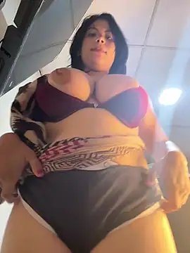 Kanyat_ - make me vibrate I'm hot mmm