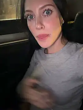 Melissa_crazy - Squirt and open door! 🚪🥵💦