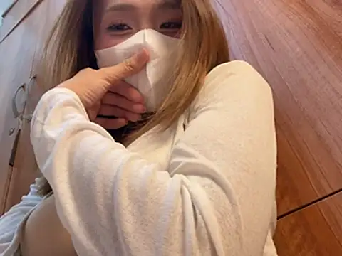 Pam_Rabbit - Nude public