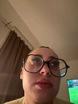 Queenlo_xxx - suce encore fort lolo
