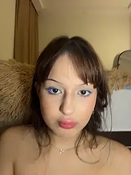 TwixMolly - SQUIRT IN GLASS AND DRINK