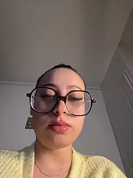 Queenlo_xxx - gagne 2 vidéos💦