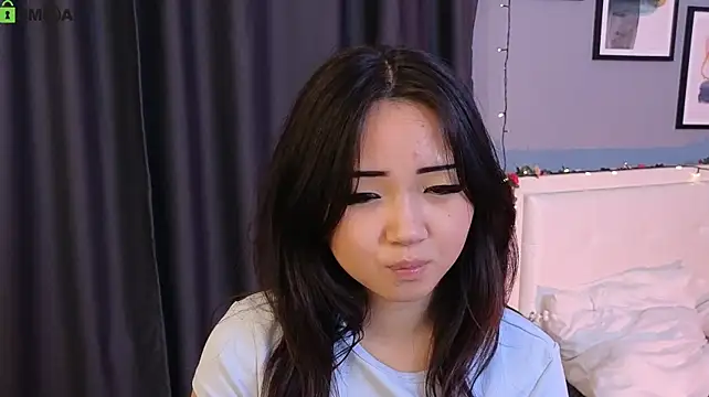 AliyaGibbons - sexy lick lips