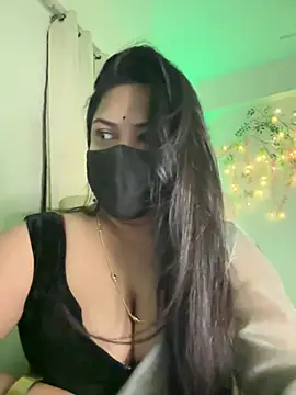 Indian_queen007 - boobs show