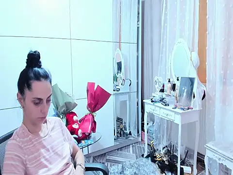 Jessycute28 - obey and get my panties wet