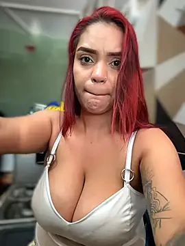 Sara-77 - PutMEInDoggyAndSpankMYAss X25 🥵🔥