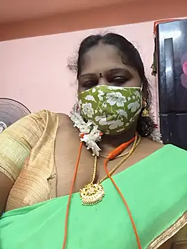 Yalini1431 - Full nude