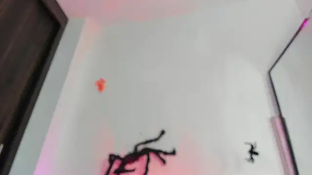 Miaapril - bouncing tits