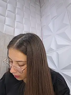 Emmasweet_Val - Show me your big tits 🍒🥵