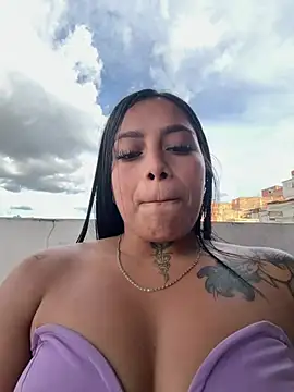 Emili_candy - put fingers in my ass and my vagina 👅👅