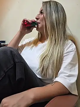 CelesteBlaze_ - 2 fingers on my pussy