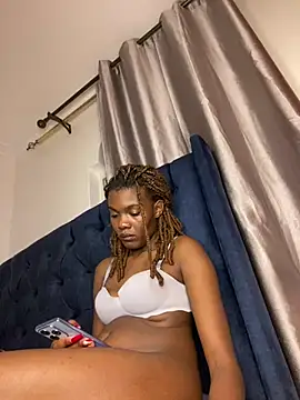 EbonySole1 - Naked cum show