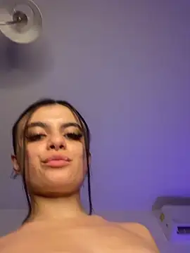 AshleyJo - Ahegao+milk shower