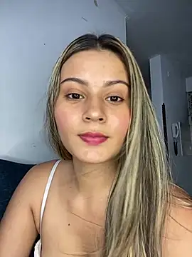 Valen_rodri - FREE TITS+NIPPLES