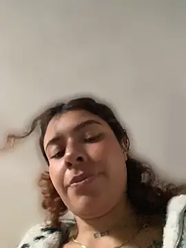 Hally-jensen1 - Free tits front family🔥