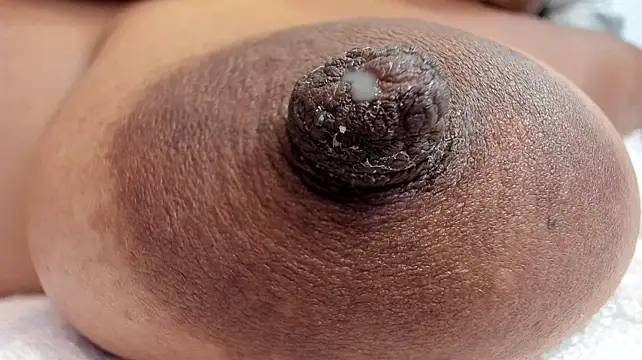 Zara_lopez - suck and bite nipples