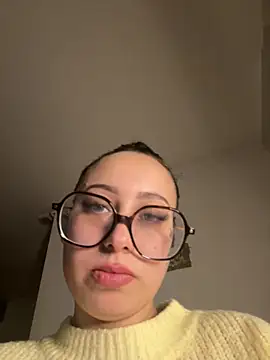 Queenlo_xxx - gagne 2 vidéos💦