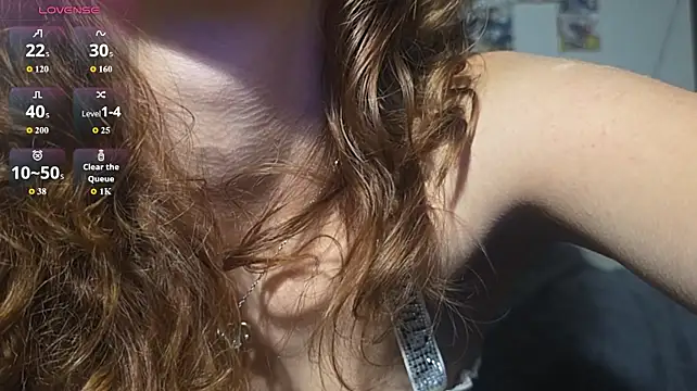 GiannaBirrueta - suck one finger? )