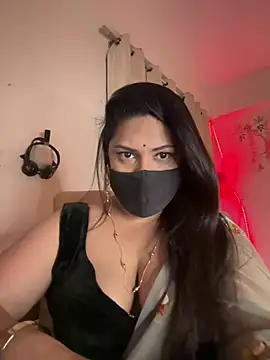 Indian_queen007 - boobs show