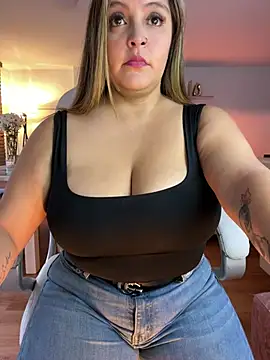 Milly_cruz - SUCK DILDO PUSSY