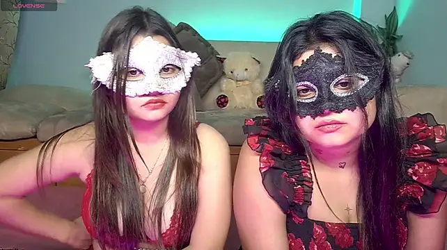 Two_Baddies - Nipple clamp+ 3min cntrol