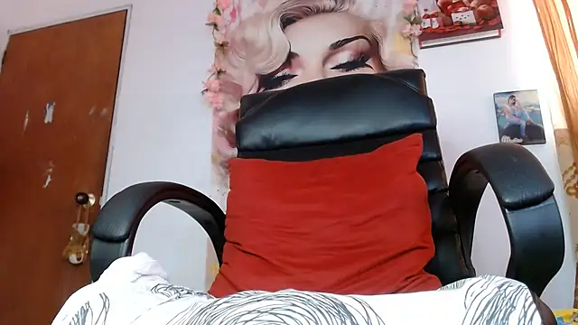 Sexy-Favgirl - FUCK MY PUSSY WITH DOUBLE DILDO + SQUIRT