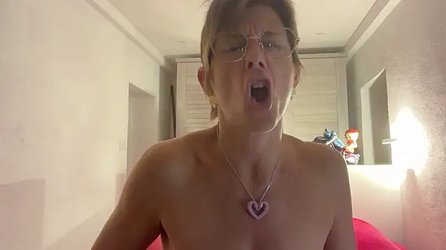 Liloubyviceversex - Faites moi squirtez